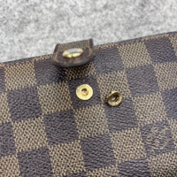 ブランド財布のホック交換